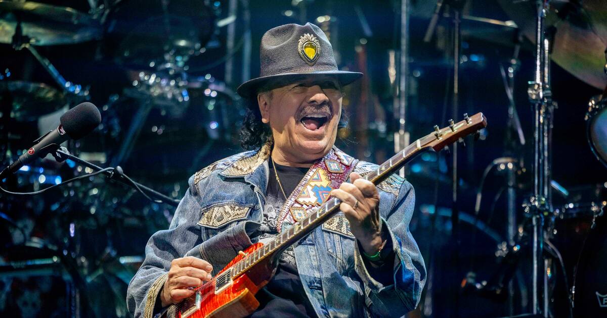 Carlos Santana rinde homenaje a Javier Batiz al despedir su gira en San Diego | Noticias de Tijuana | El Imparcial