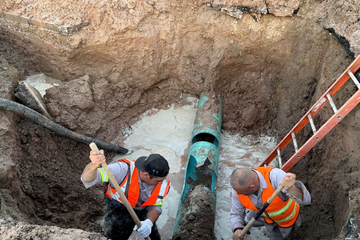 Suspenden temporalmente el servicio de agua potable en estas colonias por daño en tubería