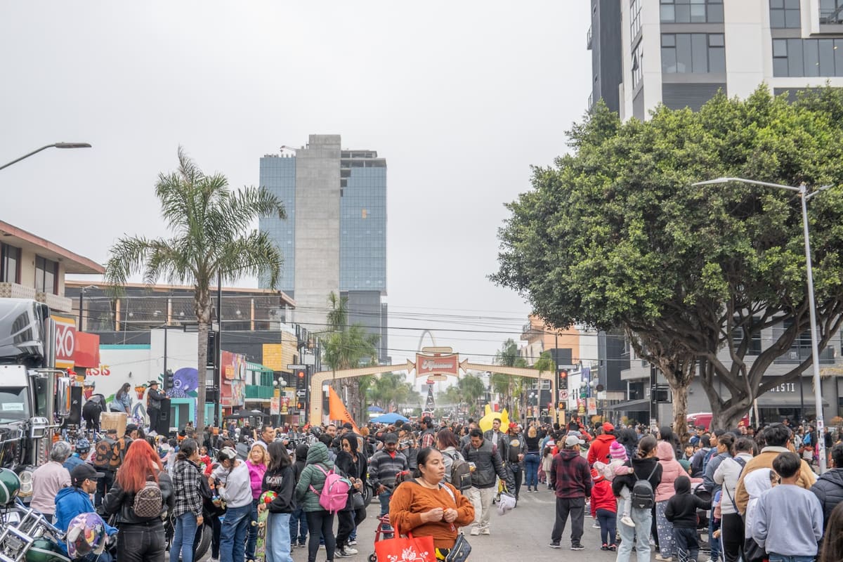 Más de 2 mil motociclistas participaron en la jornada que permitió repartir alrededor de 5 mil juguetes. Foto: Border Zoom