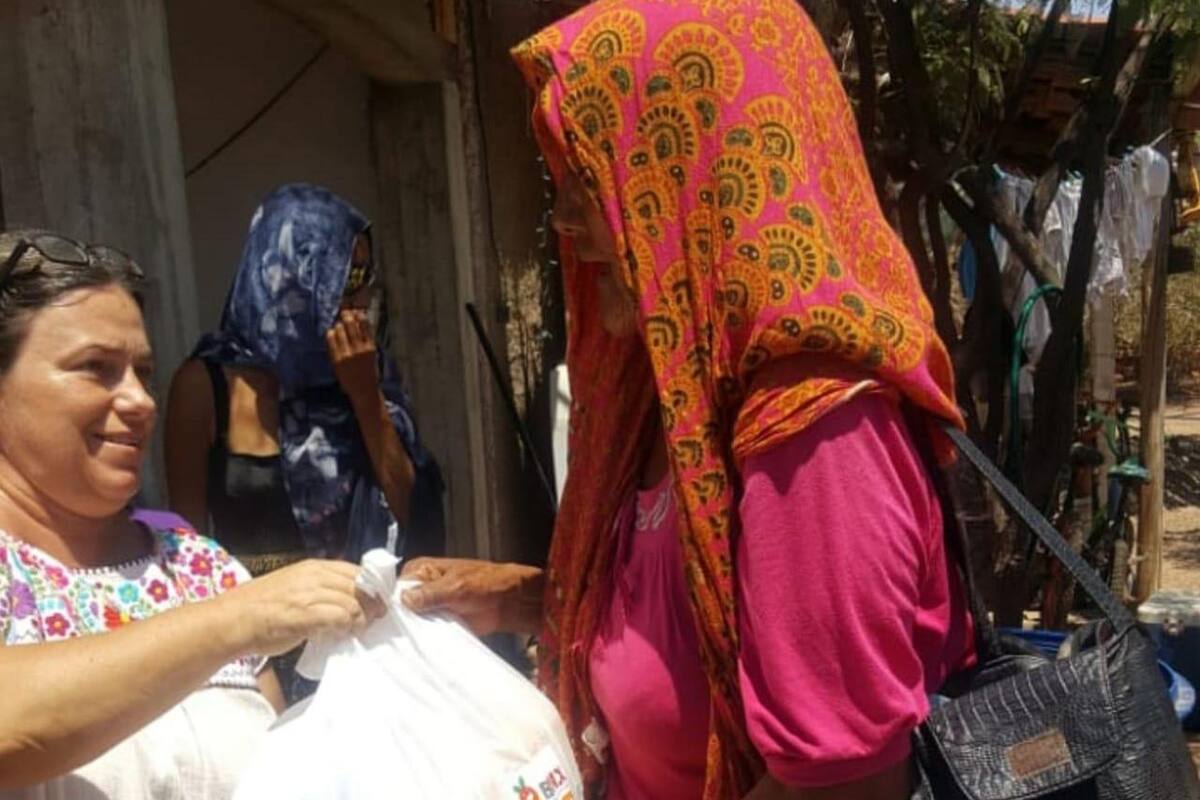 Comunidades triquis y Comcáac recibirán despensas a la quincena