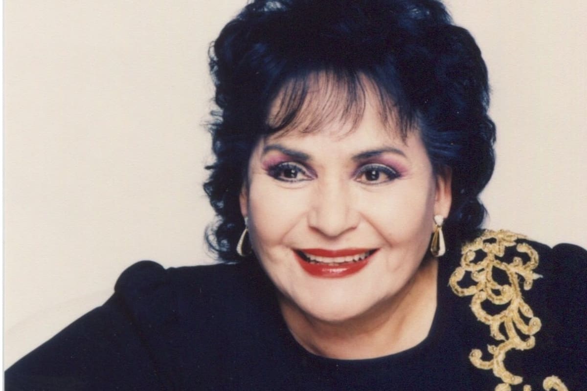 Carmen Salinas dice una de sus hermanas fue novia de Juan Gabriel
