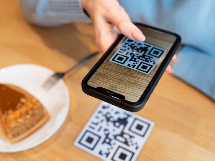 Cuidado con los QR: Encargado de la Unidad Cibernética de Seguridad Pública alerta sobre el fraude “GhostPairing”