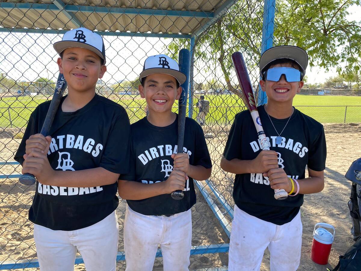 Ellos son… Julián Andre Gámez Franco (C, 2B, SS y Pitcher) de 11 años, originario de Tucson; Juan Pérez Jr. (1B, OF y Pitcher) de 12 años, originario de Phoenix; y Juan Martín Acosta Orduño (3B, OF y Pitcher) de 12 años, originario de Obregón.