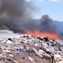 Incendio en relleno sanitario de Nogales provoca intensa movilización