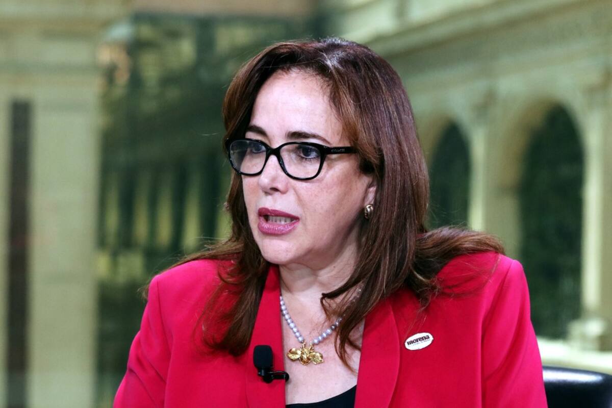 "Fue error de mi contador", dice Yeidckol Polevnsky sobre condonaciones del SAT