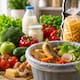 Confundir fecha de caducidad con consumo preferente puede hacer que alimentos en buen estado terminen en la basura