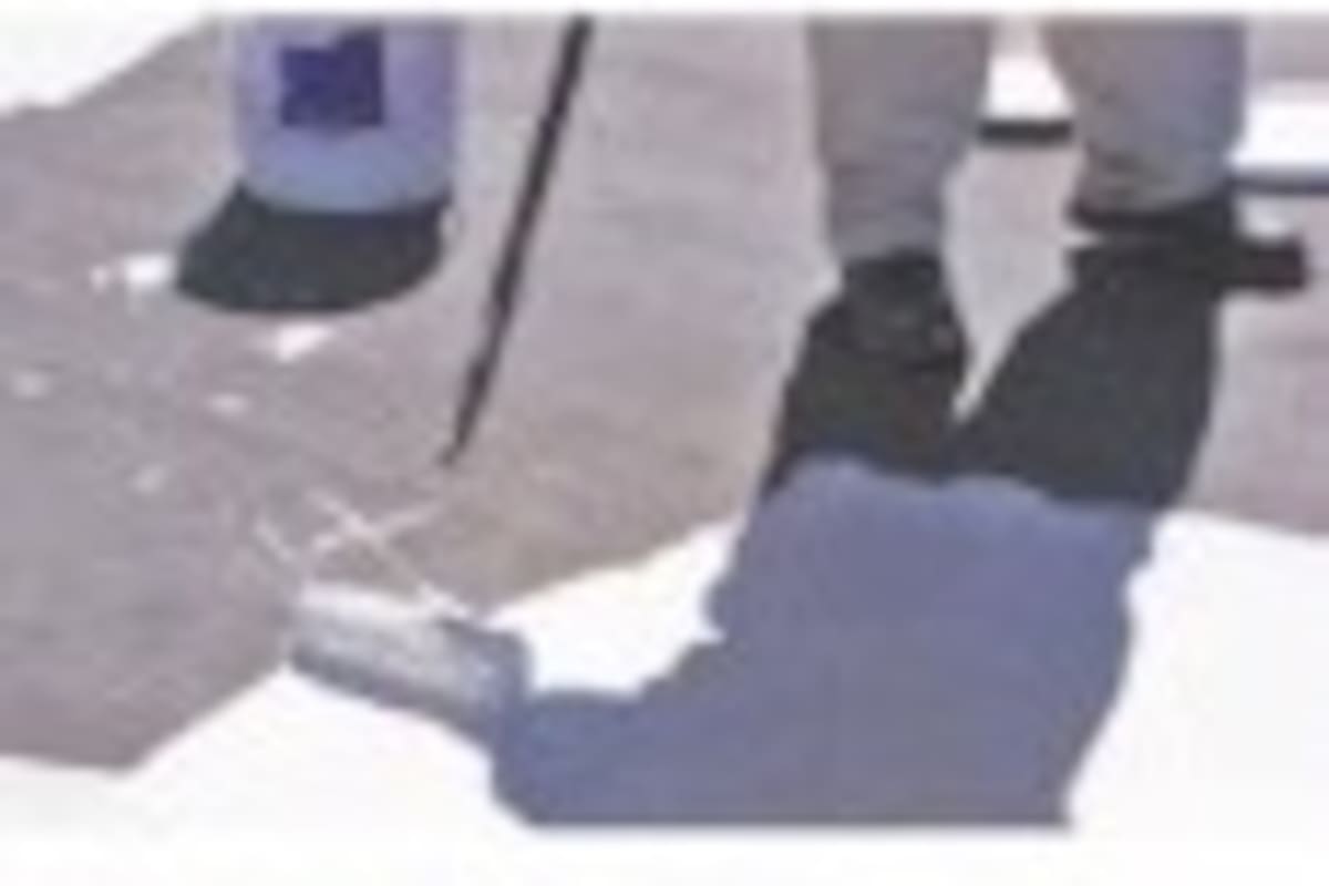 Pintar el techo blanco sirve al confort, economía y atmósfera