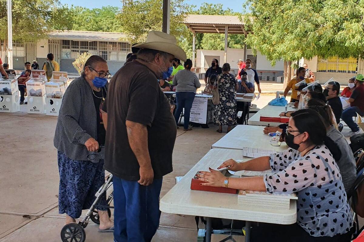 Avanzan con tranquilidad las votaciones en Bácum