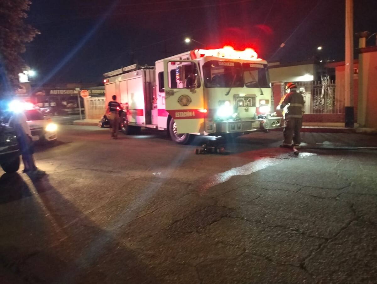 El conductor del vehículo abandonó la escena, dejando el Mustang en el lugar del accidente. Foto: Cortesía.