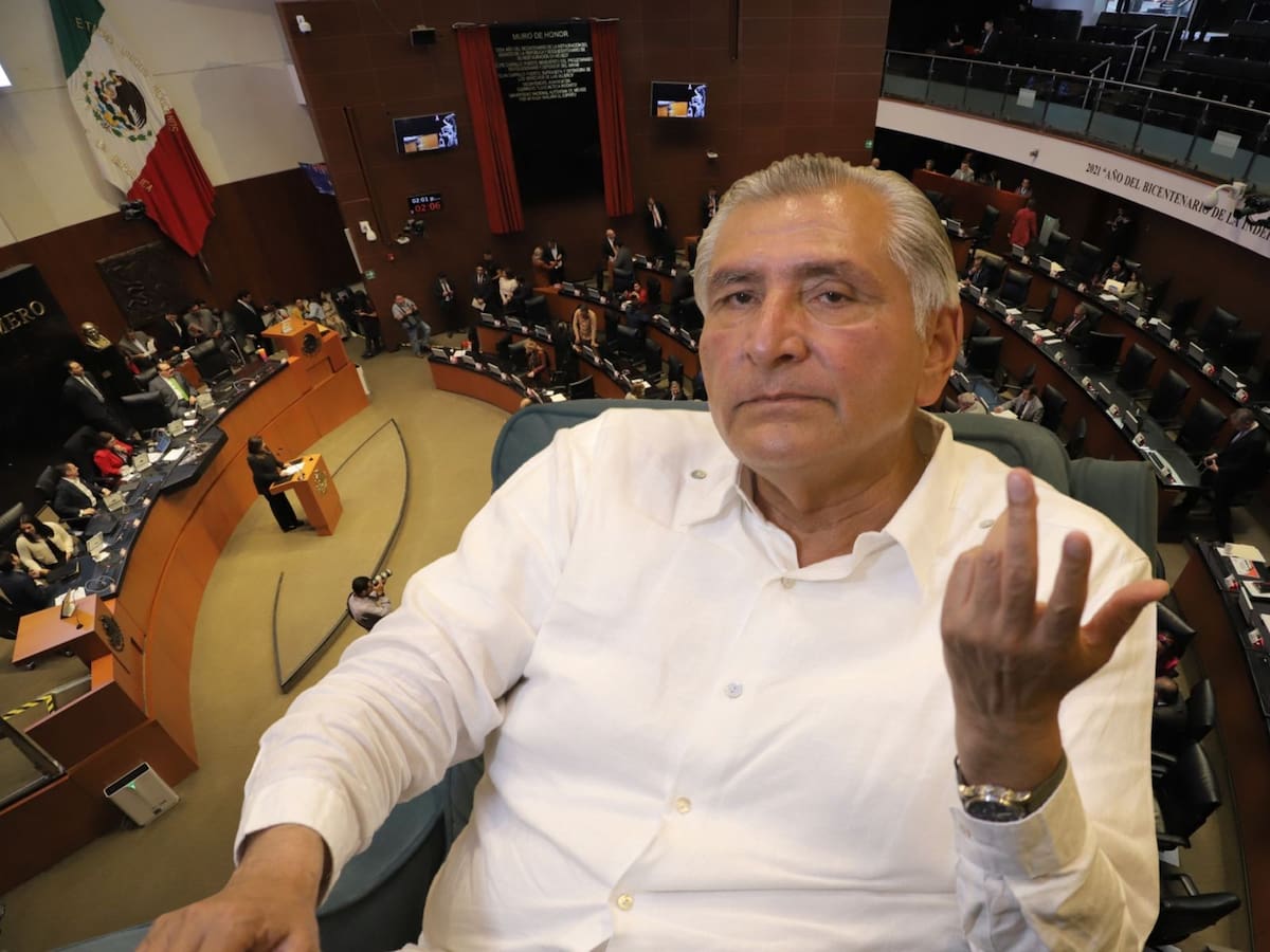 Adán Augusto anuncia: Morena presentará un plan de austeridad que suspende viajes al extranjero, congela dietas y busca priorizar prestaciones de trabajadores en la Cámara Alta. | Crédito: Especial/Banco digital GH