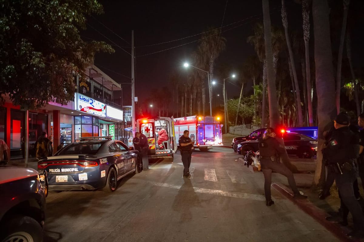 El afectado fue estabilizado en el sitio y posteriormente llevado a un hospital. Foto: Border Zoom