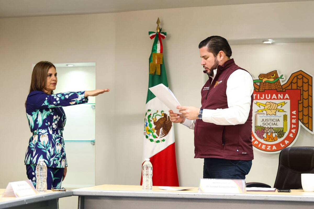 Paola Nohemí Leyva rinde protesta como directora de DIF Municipal Tijuana