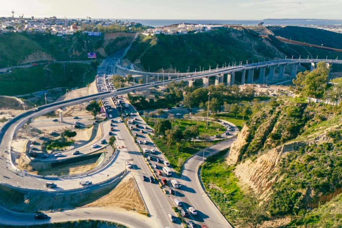 Avanza preparación del Viaducto Elevado previo a inauguración de primer tramo