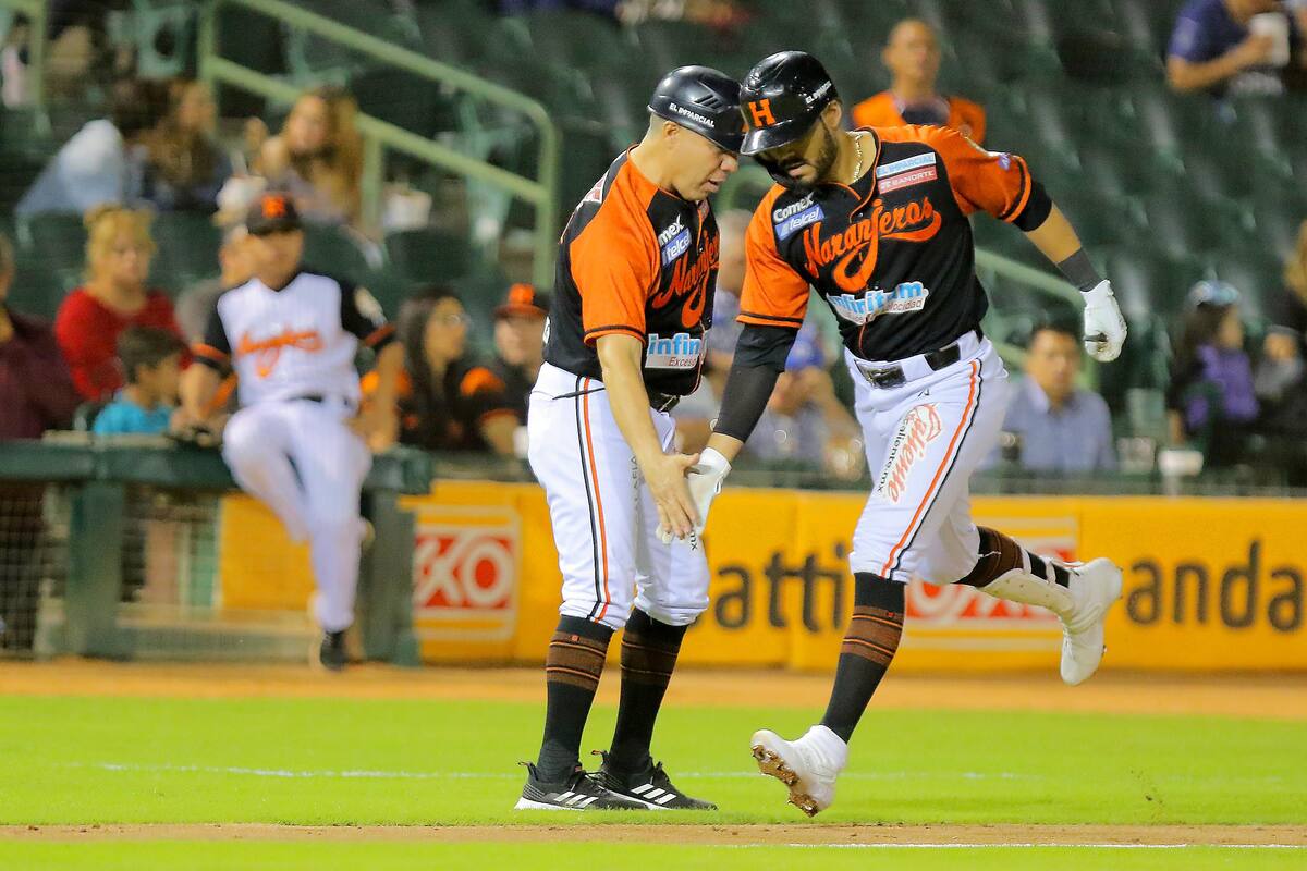 Naranjeros son líderes