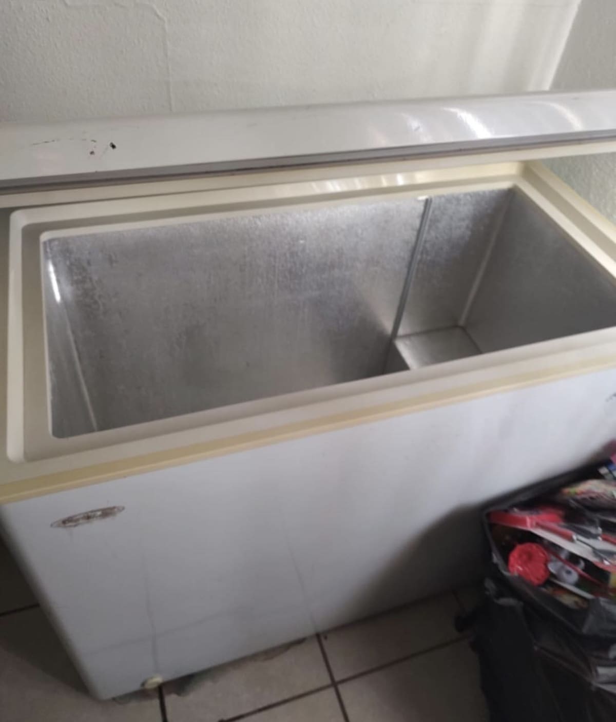El centro comunitario “Va por ellos Hermosillo” sufrió un robo en el que se llevaron alimentos y utensilios destinados a niños, escuelas y familias foráneas con pacientes en hospitales.