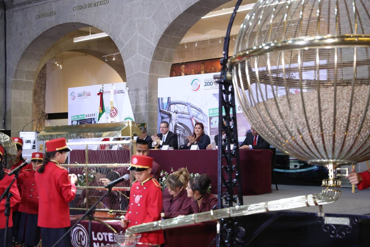 Concanaco tendrá un billete de la Lotería Nacional