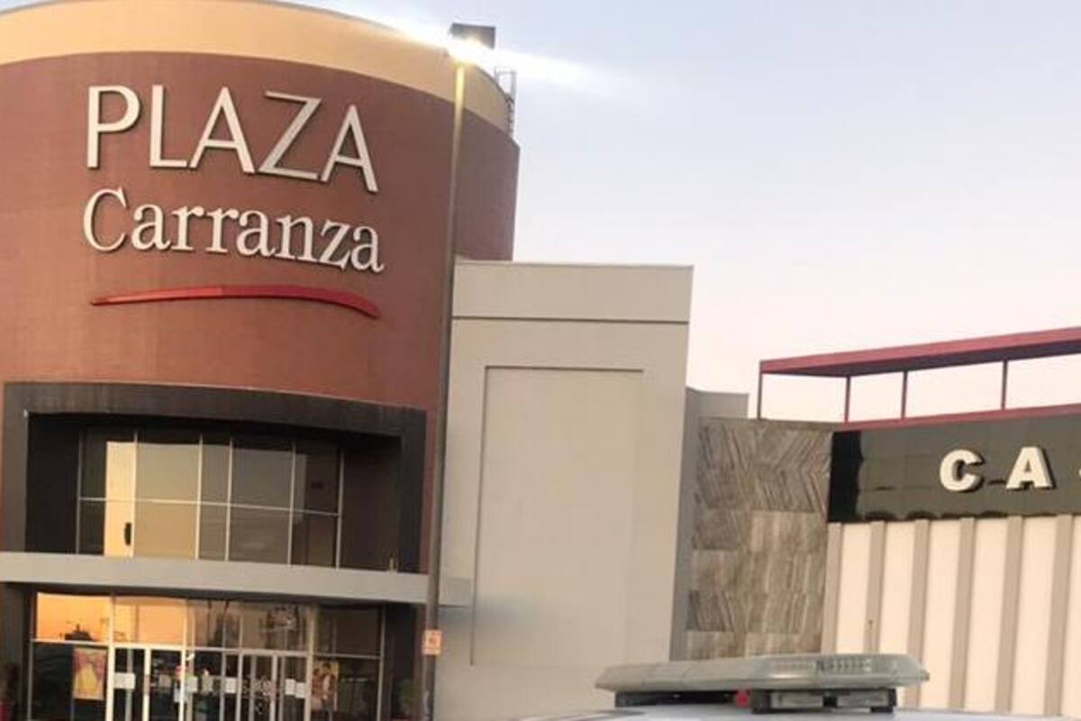 Cierra Plaza Carranza ante aviso de autoridades