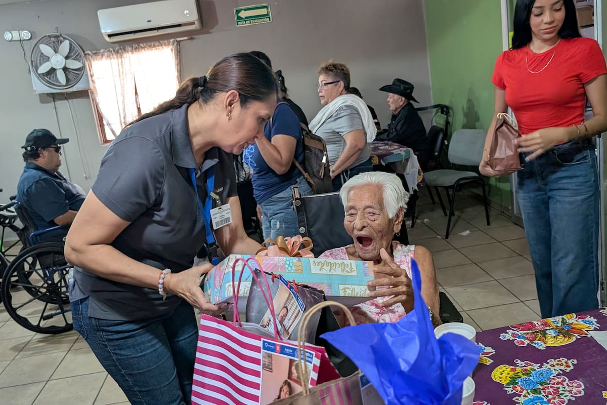 Abuelitos de Villa Paraíso en Hermosillo comparten su ‘cartita para Santa’ y buscan padrinos que hagan realidad sus deseos esta Navidad