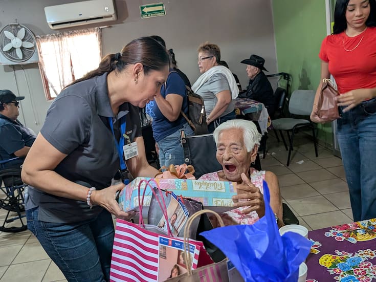 Abuelitos de Villa Paraíso en Hermosillo comparten su ‘cartita para Santa’ y buscan padrinos que hagan realidad sus deseos esta Navidad