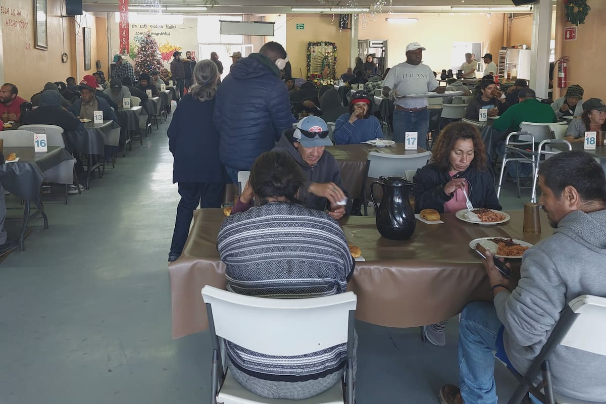 Me quedo en México... por el momento: artesano