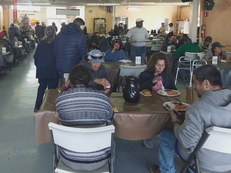 Me quedo en México... por el momento: artesano