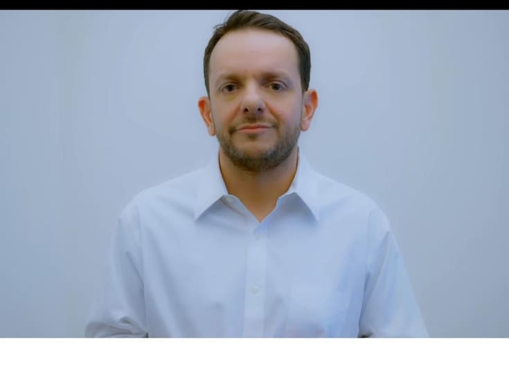 “No me voy a esconder”: Carlos Torres responde a señalamientos y pide que hable la justicia