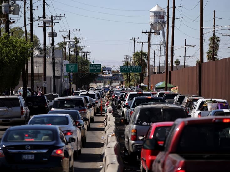 Hasta 60 minutos de espera en garitas de Zona Centro y Nuevo Mexicali