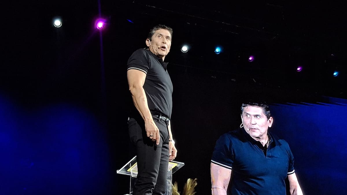 El Dr. César Lozano invita a ser perfectamente imperfectos