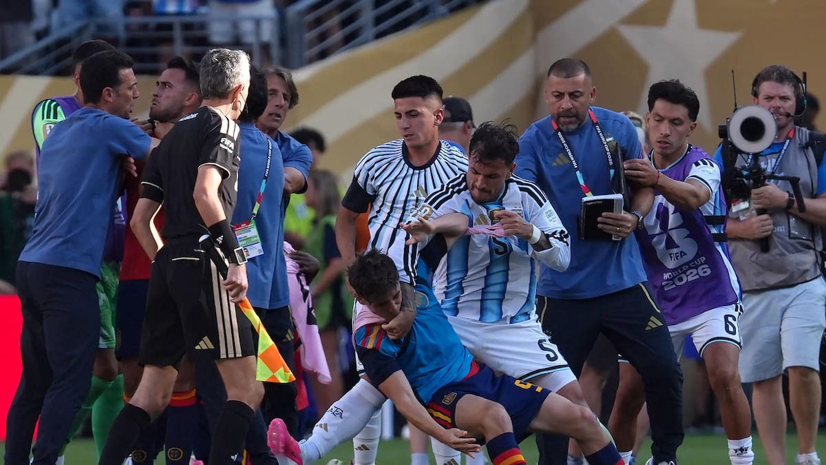 FIFA investiga la pelea de Argentina tras perder la final del Mundial 2026: Leandro Paredes queda bajo la lupa