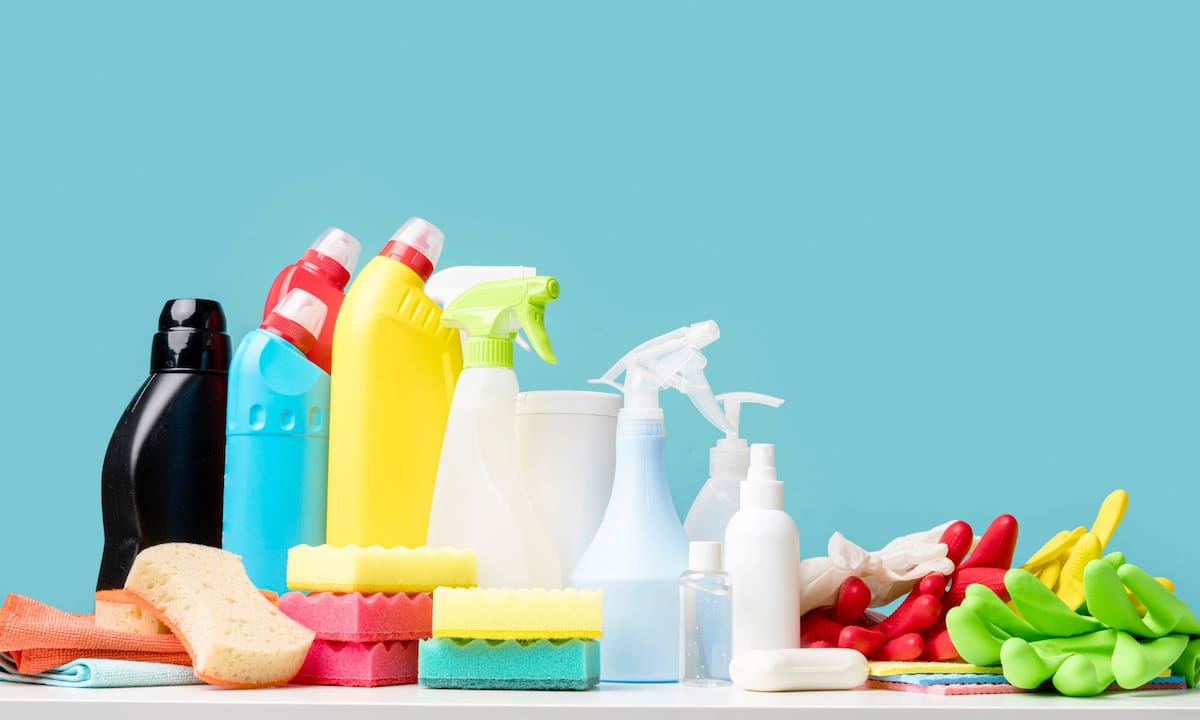 La compra a granel se consolida como una alternativa accesible para optimizar la economía doméstica sin reducir el consumo de insumos esenciales. | Magnific