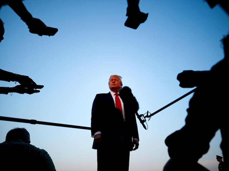 Donald Trump amenaza con cargos por traición a medios de comunicación por cobertura de la Guerra en Irán