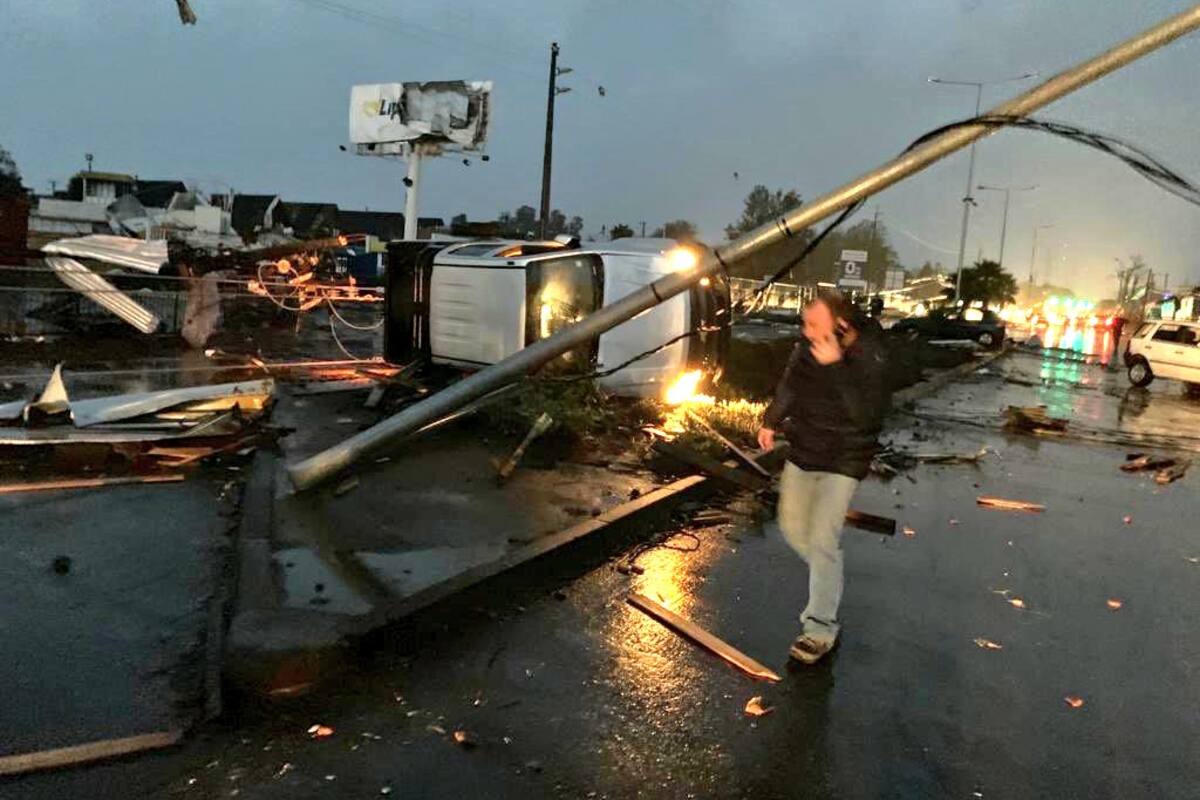 Inusual tornado en Chile deja varios daños y heridos