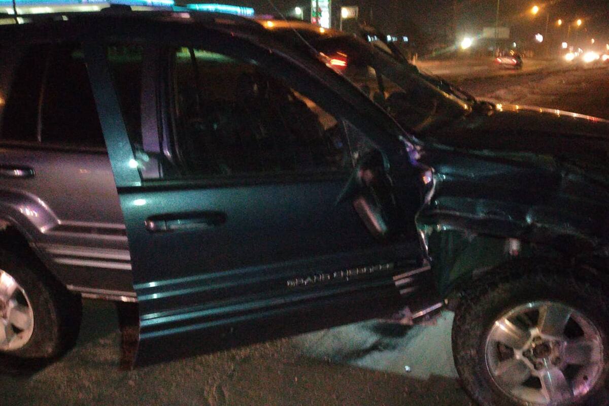 Disparan contra automovilista y choca en carretera a San Felipe