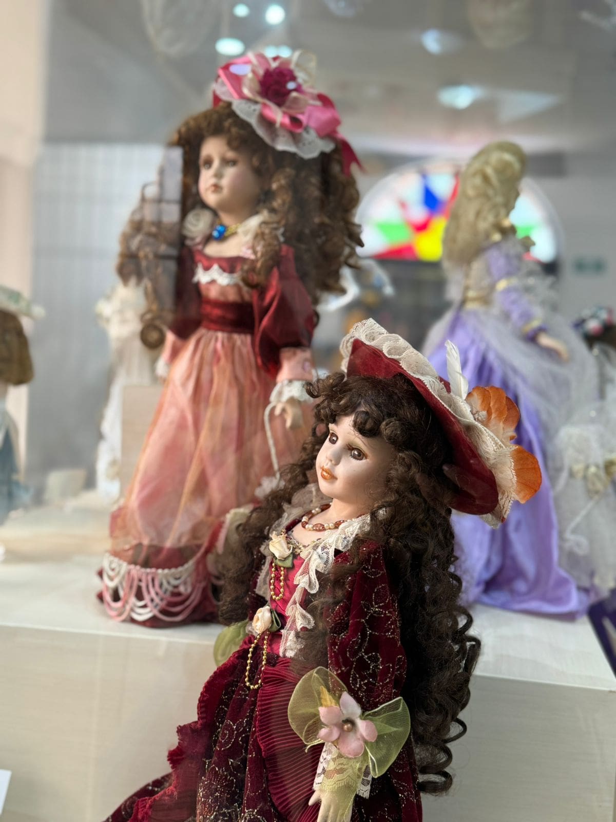 Exibición en Casa Muñóz : "Mundo de Muñecas"