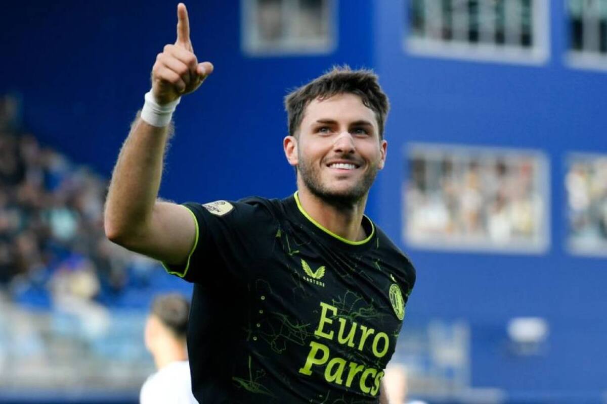 Santi Giménez ya entrena con Feyenoord, ¿Jugará en la Champions contra Man. City?