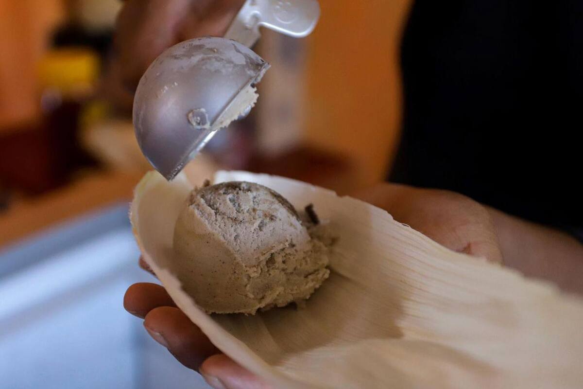 El helado de maíz azul salva la economía de las familias poblanas