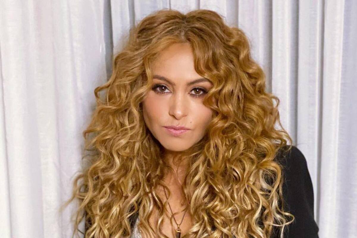 Paulina Rubio se queda casi sola en concierto aún regalando sus boletos