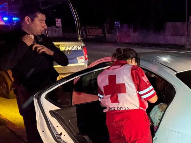 Policía Municipal auxilia a mujer en labor de parto y apoya nacimiento de su bebé
