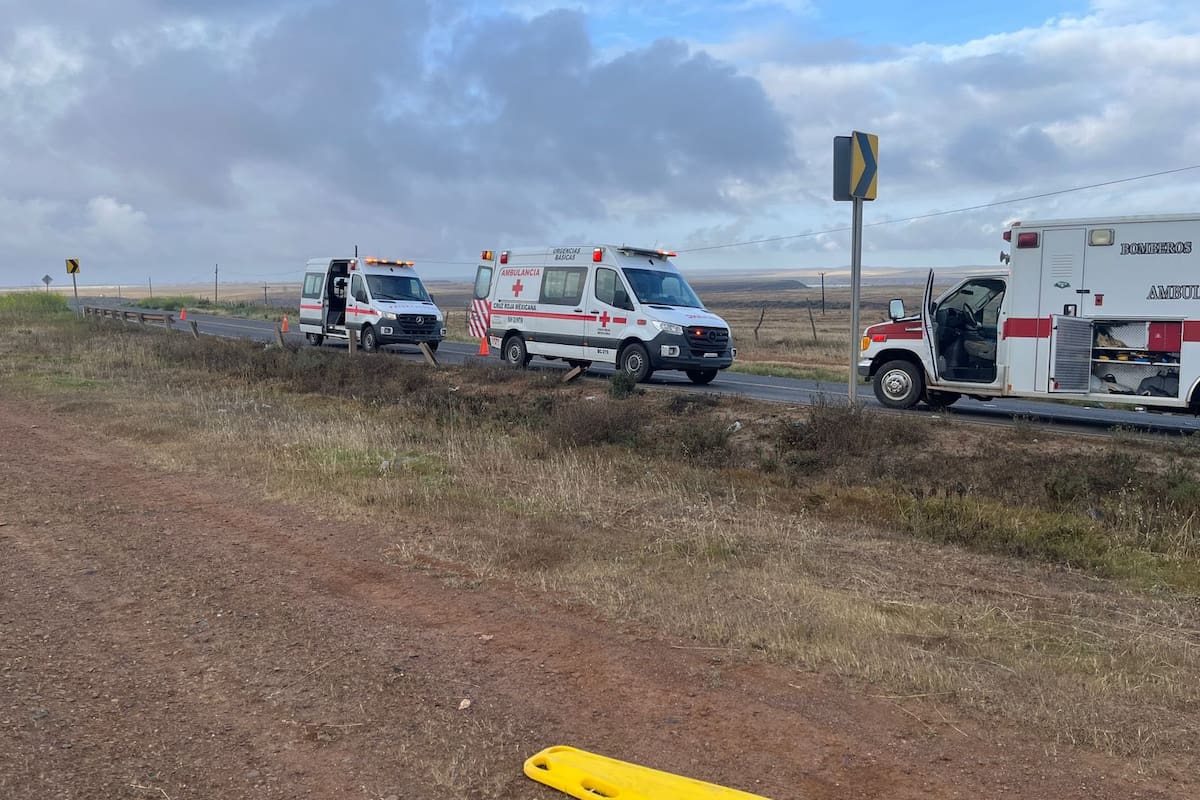 Choque frontal deja dos lesionados en Punta Colonet