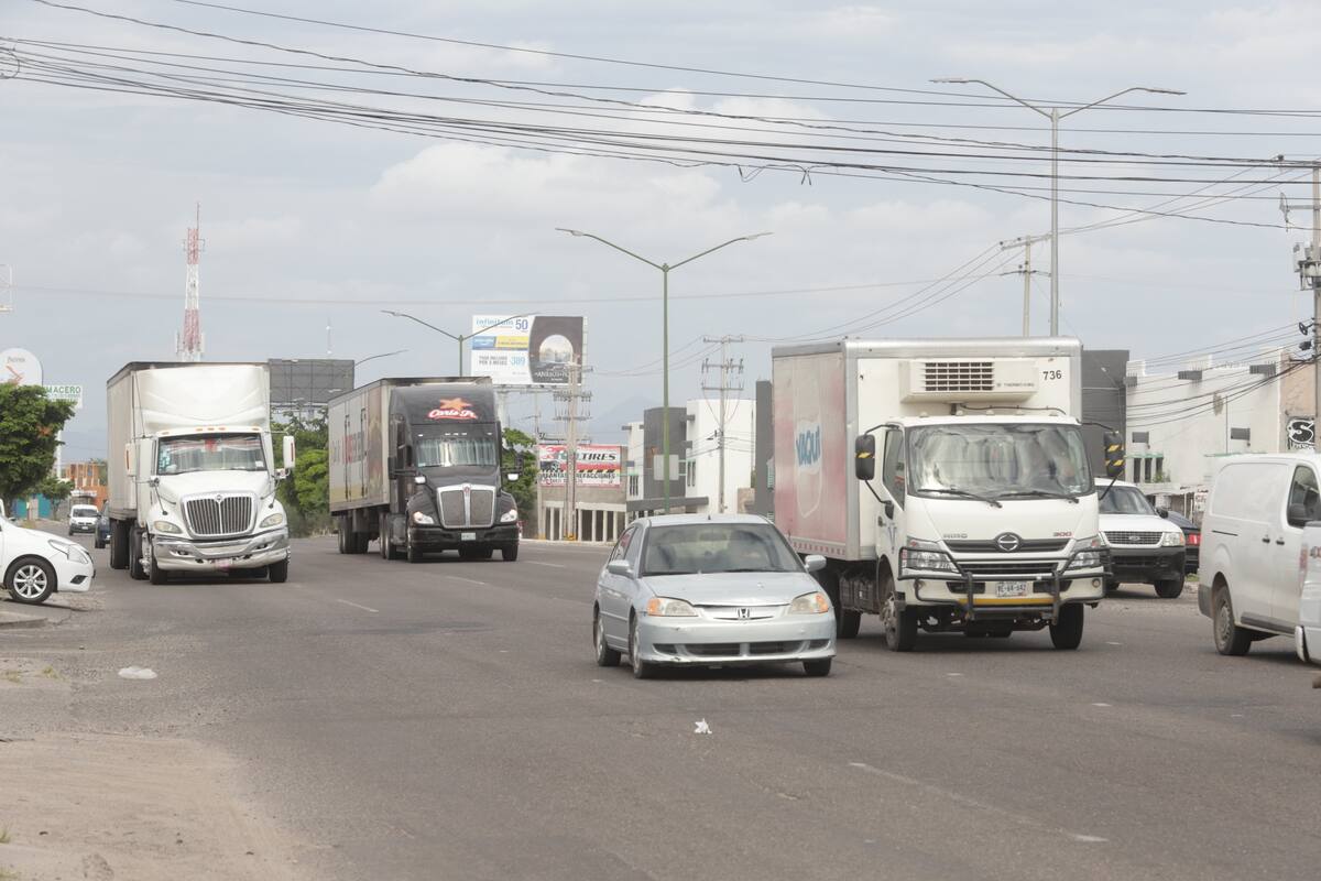 Hermosillo: Consideran peligroso cruce de Solidaridad y Séptima