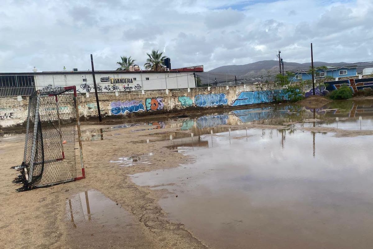 Reanuda clases la Secundaria Diurna 2 pese a daños por Rachel en Ensenada