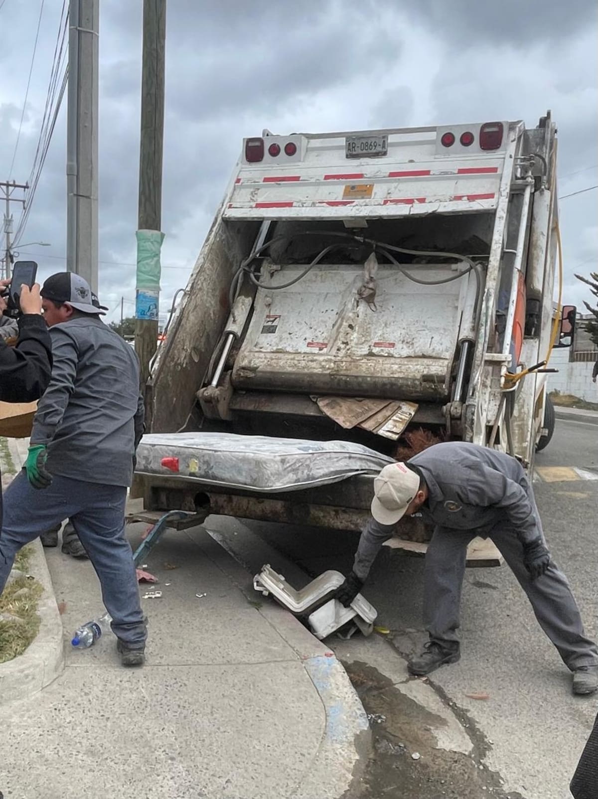 Autoridades señalan que el servicio no tiene rutas fijas; buscan combatir tiraderos clandestinos y facilitar el acceso a la ciudadanía. Foto: Carmen Gutiérrez