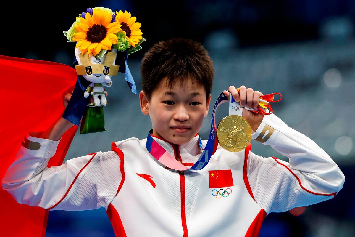 Juegos Olímpicos: La china de 14 años que se tiró dos clavados perfectos y ganó medalla de oro