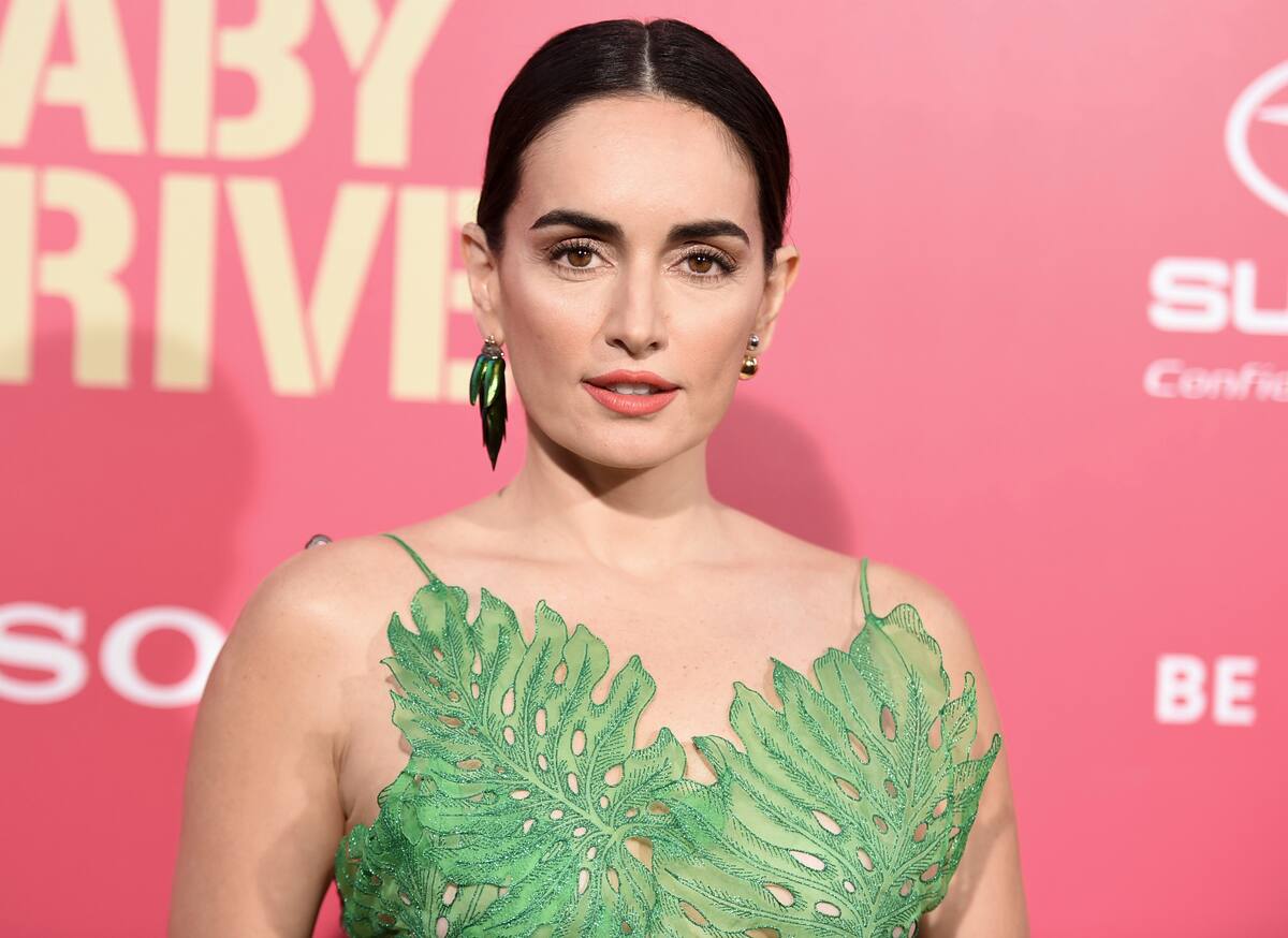 ARCHIVO – En esta fotografía de archivo del 14 de junio de 2017 Ana de la Reguera en el estreno de "Baby Driver" en Los Angeles. De la Reguera protagoniza la serie "Ana" que se estrena el 20 de abril de 2020 en Comedy Central. (Foto Richard Shotwell/Invision/AP, archivo)