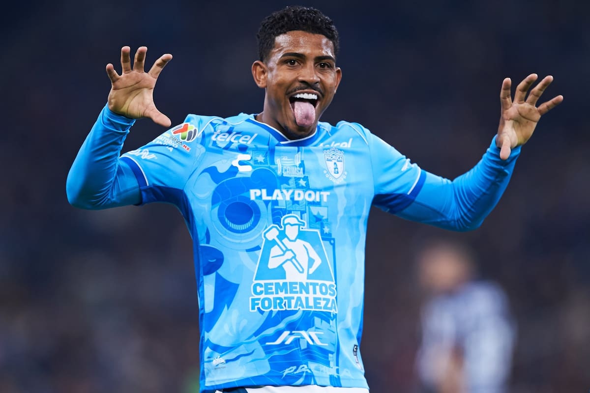 Kennedy marca y Pachuca le pega a Rayados de visita