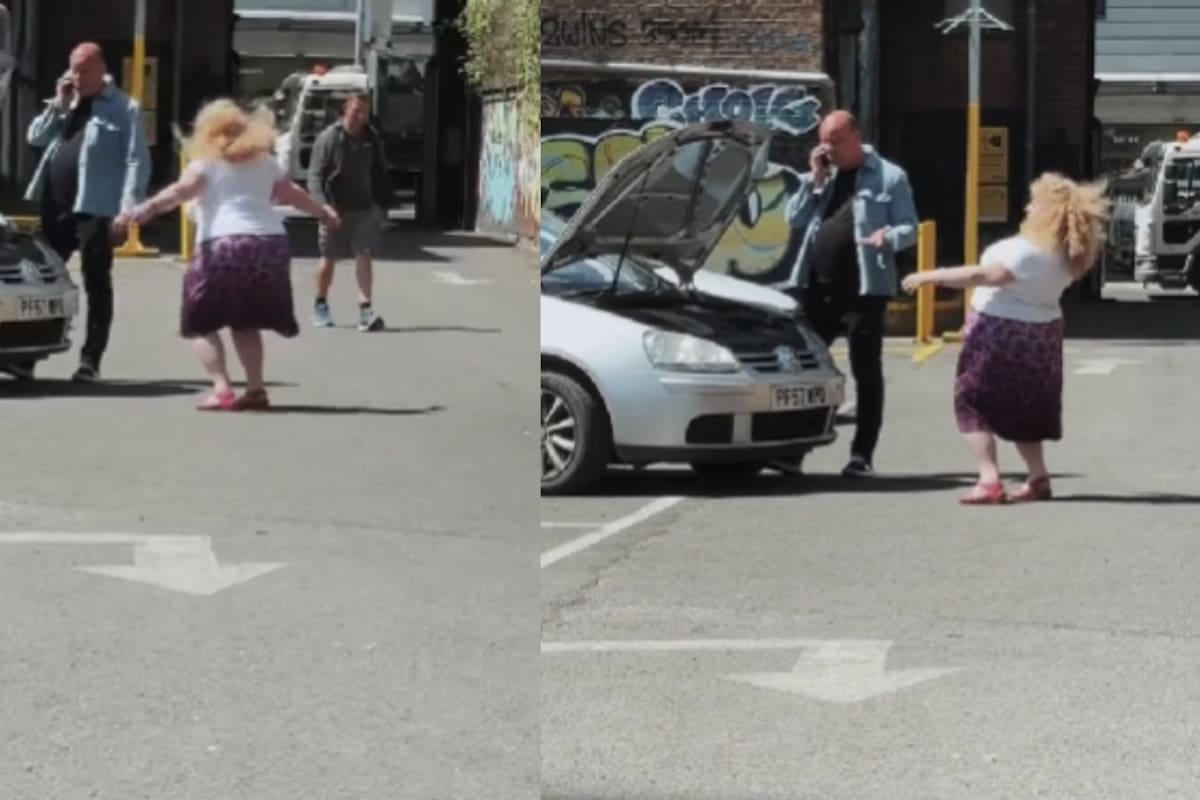 A una pareja se le descompone el auto, pero cuando lo revisan, la mujer se pone a bailar