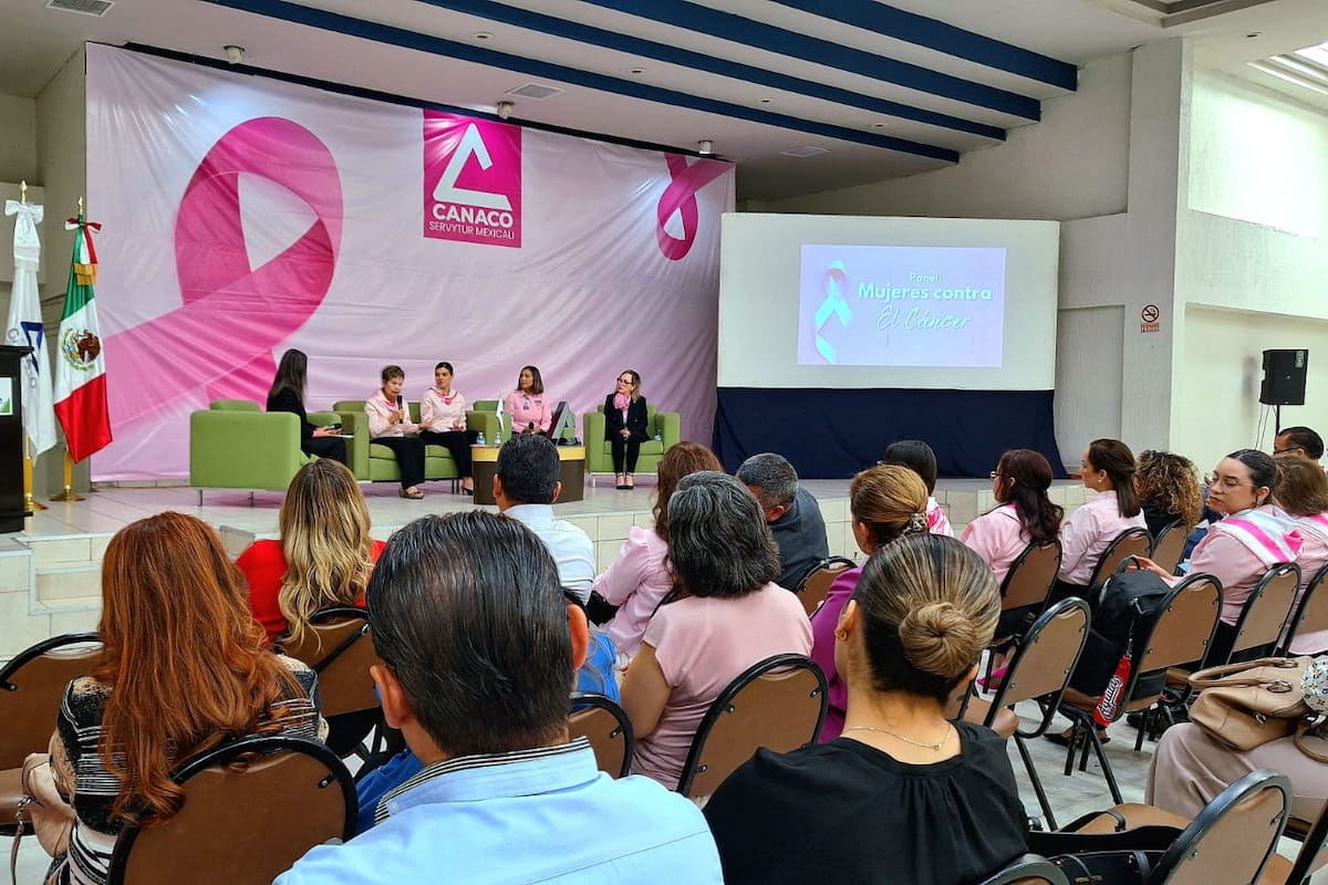 Realizan panel “Mujeres Contra el Cáncer” en Canaco Mexicali
