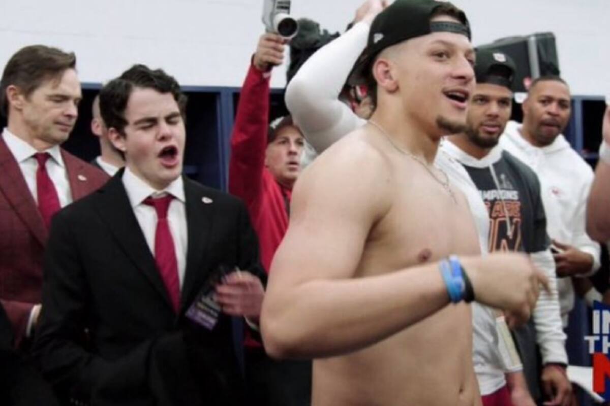 VIDEO: Patrick Mahomes se vuelve viral ‘al enseñar su panza’ en las redes sociales