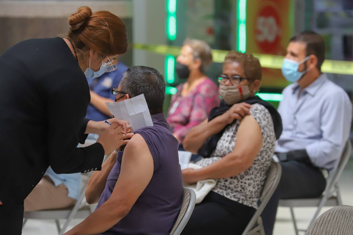 Tiene segunda dosis el 22% de los vacunados