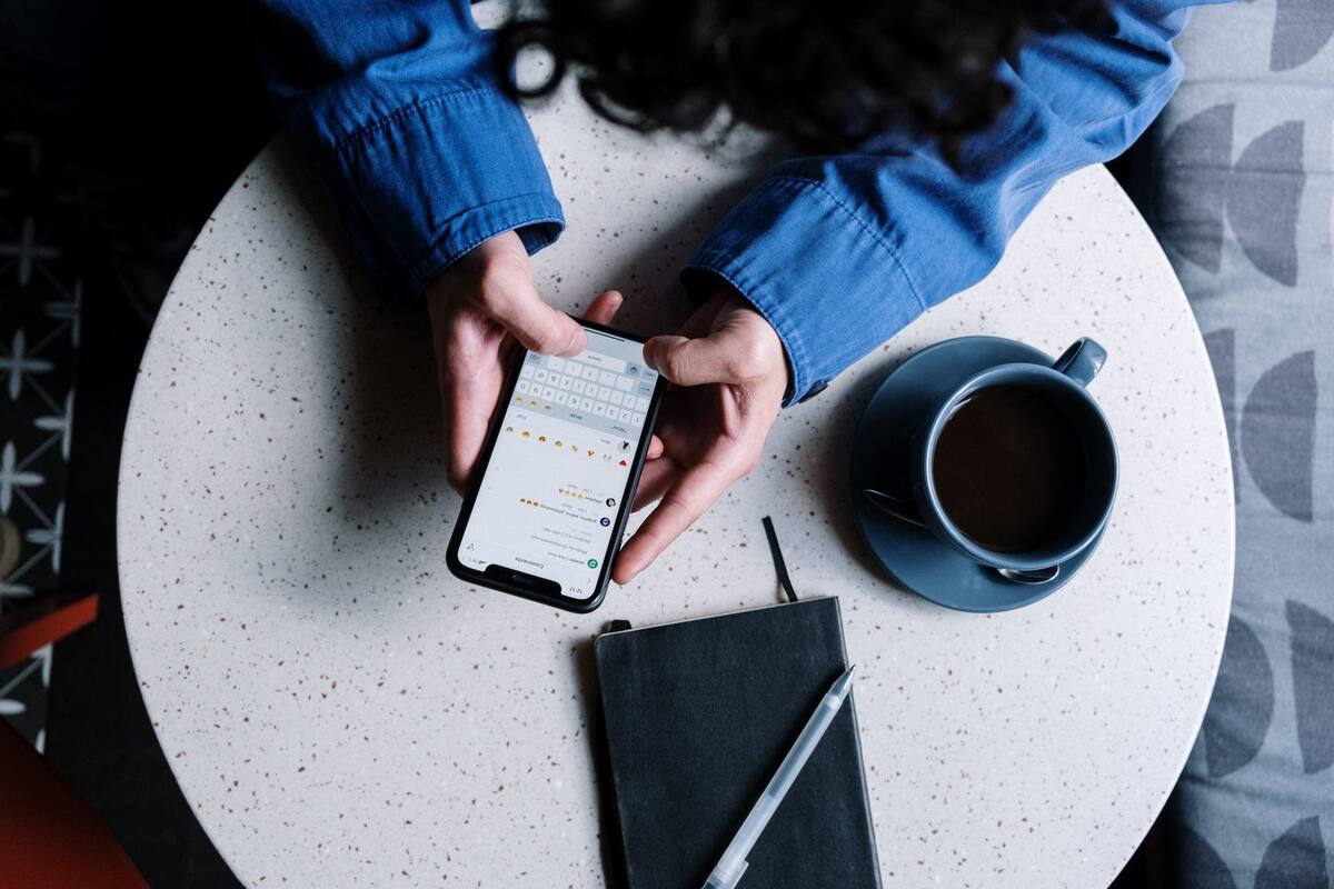La detección de un posible hackeo en redes sociales puede realizarse a través de la observación. FOTO: PEXELS